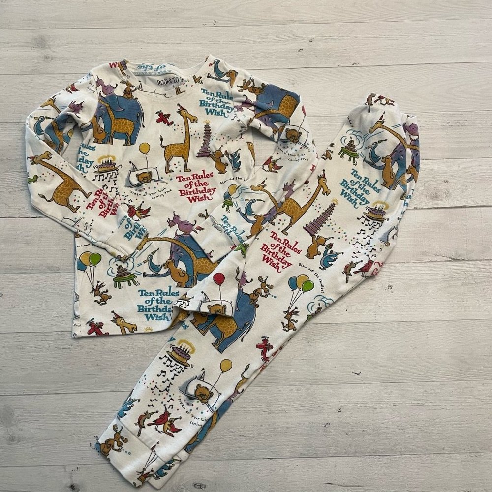 Books to bed : Ten Rules of the Birthday Wish pajamas size 6